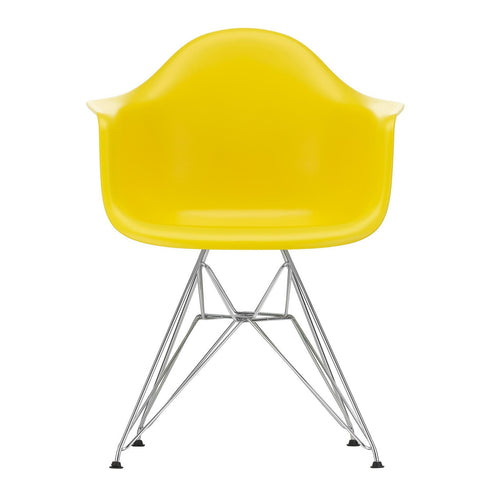 Cadeira de Braços em Plástico Eames DAR / Base Cromada